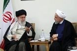 قاب مشترک حسن روحانی و رهبر انقلاب در سال ۵۸