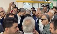 عکس پربازدید از پزشکیان و ظریف در هواپیما