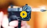 لحظه تکان‌دهنده از حمله یک زن به بانک با نارنجک