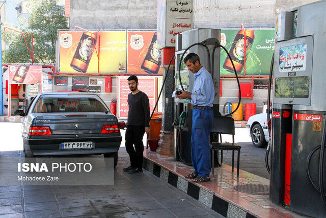 خبر جنجالی درباره واردات بنزین تکذیب شد