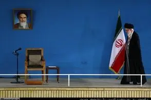 دکور یک برنامه تلویزیونی شبیه به بیت رهبری شد