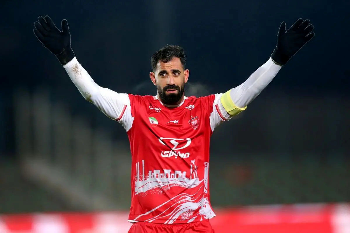   حسین کنعانی‌؛ بدون لباس پرسپولیس و در جنگل‌های تایلند! 