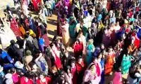 تصاویر جدید از رقص مردم کردستان در یک مراسم 