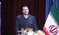 گریه‌های آقای فرماندار پشت تریبون وایرال شد 