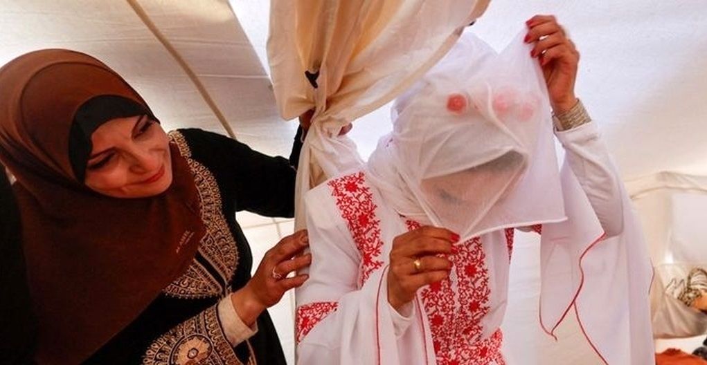 یک جشن عروسی متفاوت در چادر