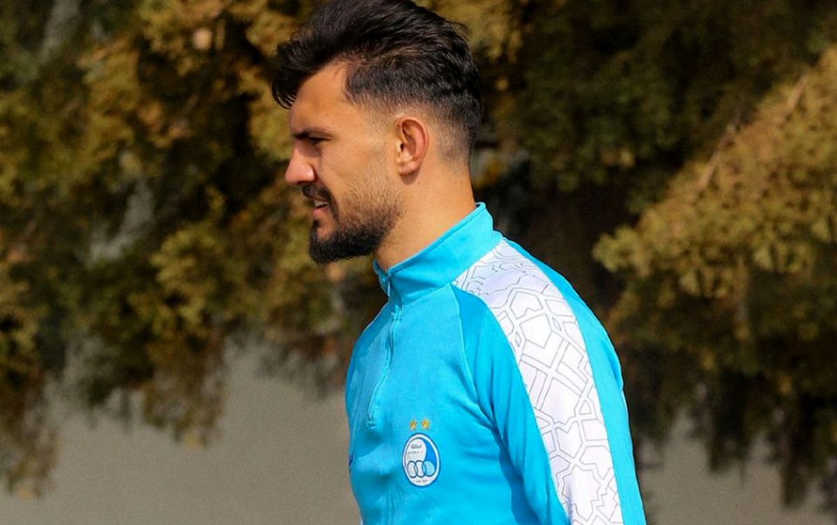 هواداران استقلال علیه یک بازیکن قیام کردند