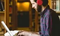 آیا هنگام کار موزیک گوش کنیم؟