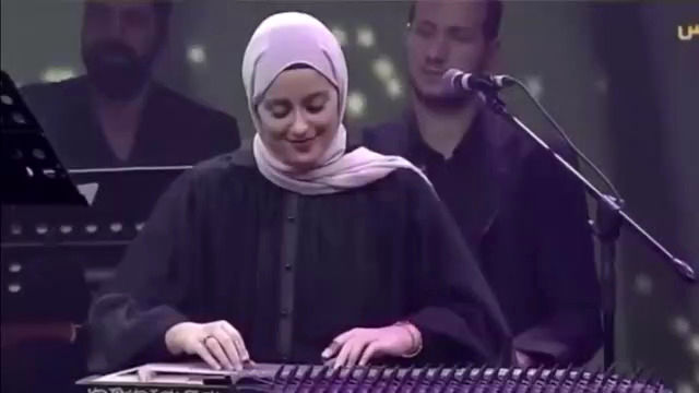 ببینید: شاهکار نوازنده زن ایرانی‌الاصل در گروه عرب