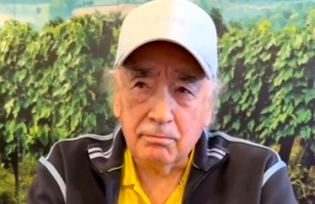 محمود قربانی: کسی به گوگوش چپ نگاه نمی‌کرد