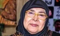 آفرین عبیسیِ 20 ساله در کنار ناصر ملک مطیعی