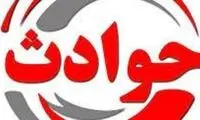 تصویر باورنکردنی از یک کمپرسی که عمودی شد!
