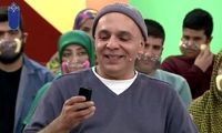 رونمایی پیام دهکردی از امکانات گوشی مدرنش