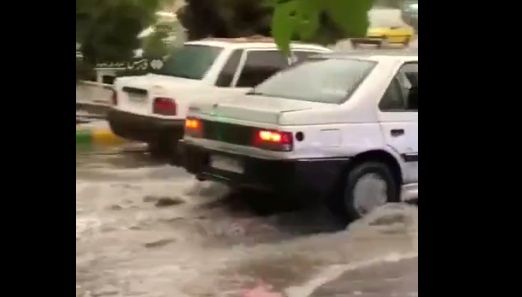 بارش شدید باران تابستانی مشهد را غافلگیر کرد