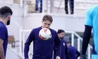 دنیس اکرت با تغییر نام خانوادگی مجوز بازی گرفت