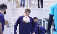 دنیس اکرت با تغییر نام خانوادگی مجوز بازی گرفت