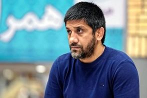 دبیر: اینترنشنال کثافت را نبینید