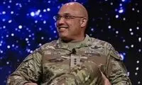 ترامپ رئیس فرماندهی فضایی آمریکا را معرفی کرد