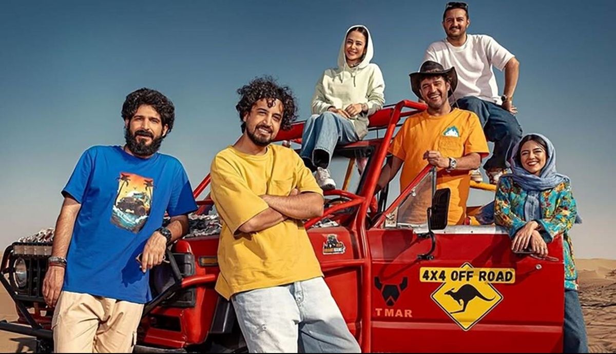 جمع بازیگران جان سخت در ختم پدر مهرداد صدیقیان