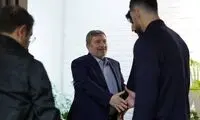 قلعه‌نویی پیراهن مهدی طارمی را بخشید