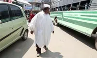این مرد 25 سال عقب‌عقب راه رفت! +عکس