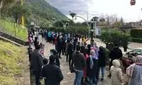 صف عجیب برای تلکابین در «نمک‌ آب‌رود»