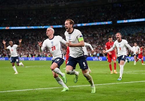 انگلیس برای نخستین بار به فینال یورو رسید