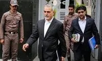منبع آگاه: حسین فریدون در زندان حاضر است