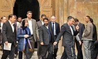 عکس: گشت و گذار اشتون در اصفهان