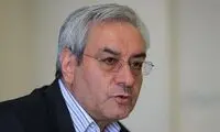 اصغرزاده: نمی‌شود مُدام ریش گرو بگذاریم