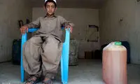 تصاویری از فروشندگان بنزین در بلوچستان