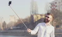 آسیب شناسی عقده گشایی با سلفی!