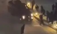 واکنش به زیر گرفتن مردم با خودروی ضدشورش در اردبیل