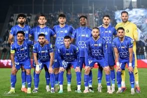 پوستر کریسمسی استقلال برای بازی با گل‌گهر