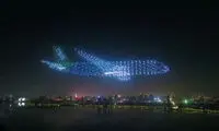 اجرای دیدنی ۸۰۰ پهباد در نمایش هوایی چین