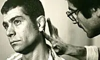 گریم بهروز وثوقی در پشت‌صحنه فیلم «کندو»