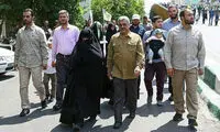 عکس: فرمانده سپاه و همسرش در روز قدس