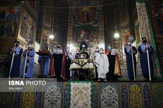 مراسم «تقدس آب» در کلیسای وانک اصفهان