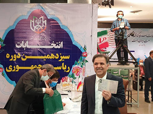 آخوندی در انتخابات ریاست‌جمهوری ثبت‌نام کرد
