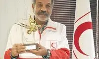 آقای بازیگر داوطلب هلال احمر شد +عکس