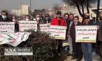 تصاویری از تجمع کارگران ساختمانی مقابل مجلس