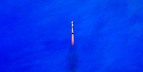 نخستین فضاپیمای چندمصرف چین به فضا رفت