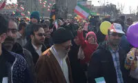 حضور موسوی خویینی‌ها در جشن انقلاب