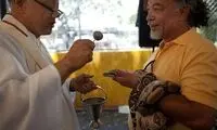 کلیسایی برای مارها و سگ‌ها! +عکس