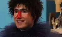 انتقاد از حضور یک ترنس در محله عمو پورنگ