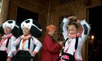عمامه ساخته شده از موی اجداد و نیاکان مرده