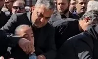 لحظه تلخ وداع خانواده محمد کاسبی با پیکرش