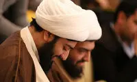 گرافیست روحانی با فوتوشاپ، تبلیغ دین می‌کند