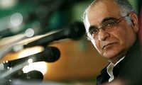 مرادی کرمانی: هنوز‌ كفش‌ كودكی برايم تنگ نيست
