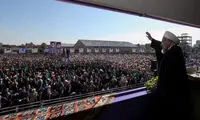 استقبال مردم شهر دارالمومنین خوی از روحانی