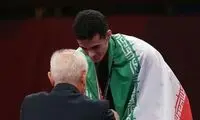می‌خواهم مثل رستم، شاخ غول را بشکنم!